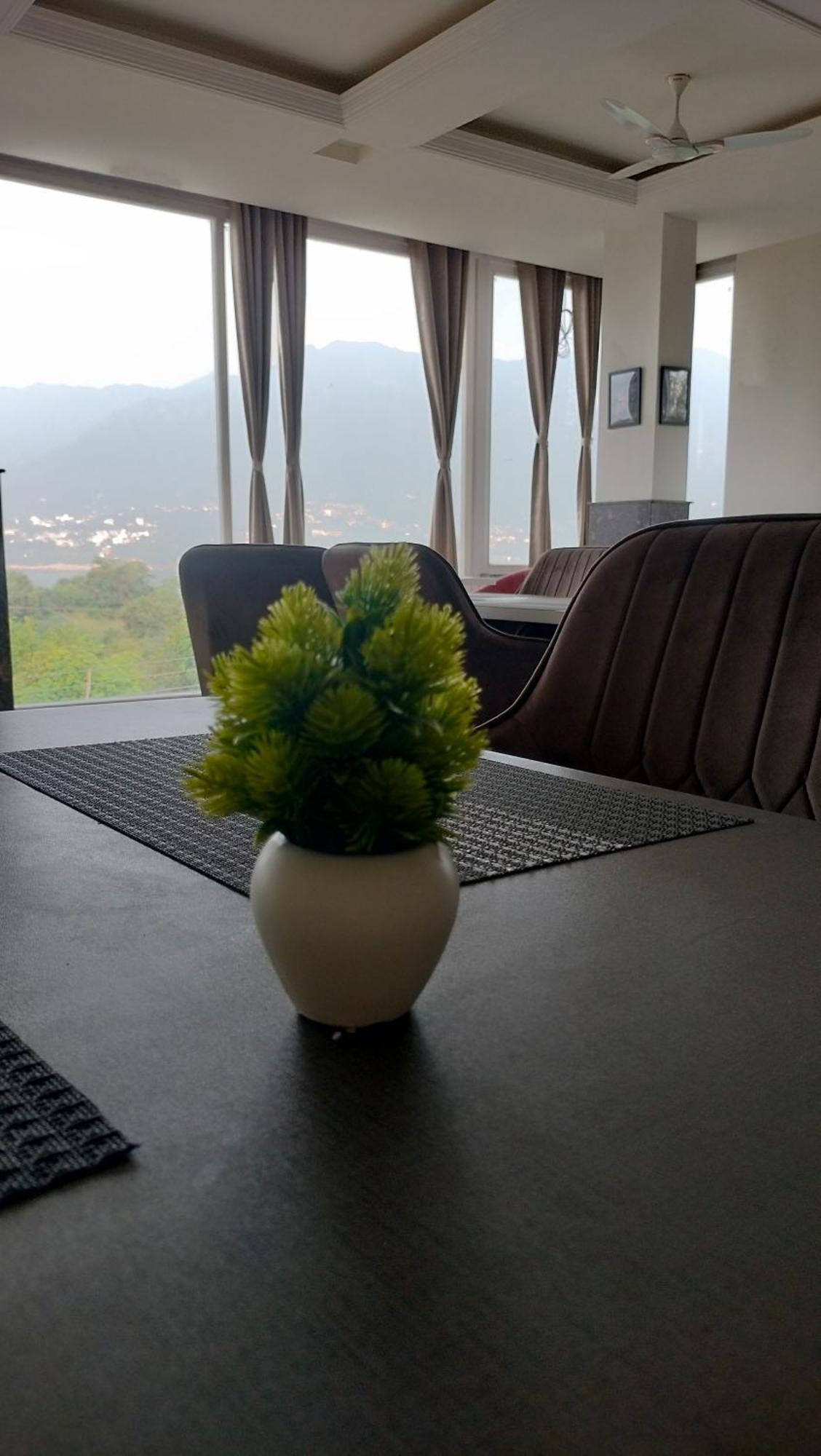 Govind Sagar View Hotel & Restaurant Bilaspur  Esterno foto